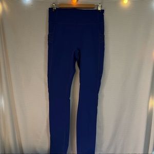 𝔽𝕒𝕓𝕝𝕖𝕥𝕚𝕔𝕤 // Pocketed Leggings